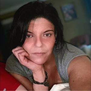 Meet your Posher, Hayley